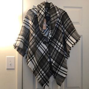 NWT plaid shawl wrap